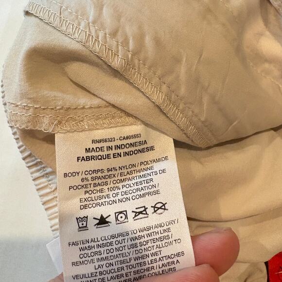 Nike Tech Woven Oversized Pants Mens Sz Medium Beige Straight Leg Stacked Length - Picture 7 of 12